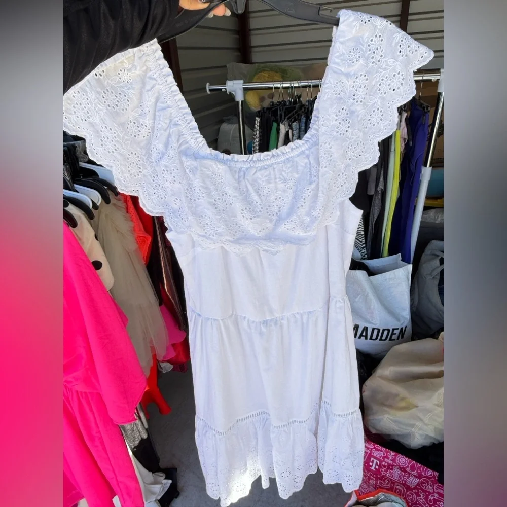 Francesca's Collections White Ruffle Mini Dress - Picture 1 of 2